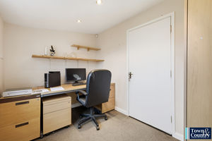 Richard Avenue - click for photo gallery